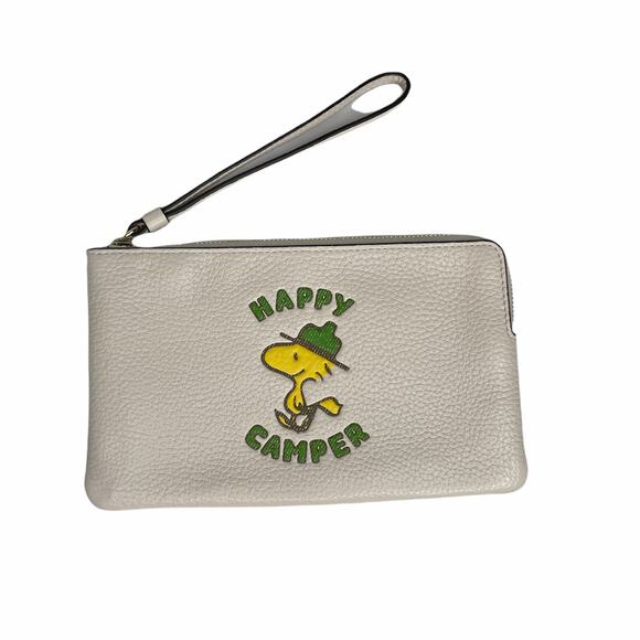 Coach X Peanuts Large Corner Zip Wristlet With Woodstock